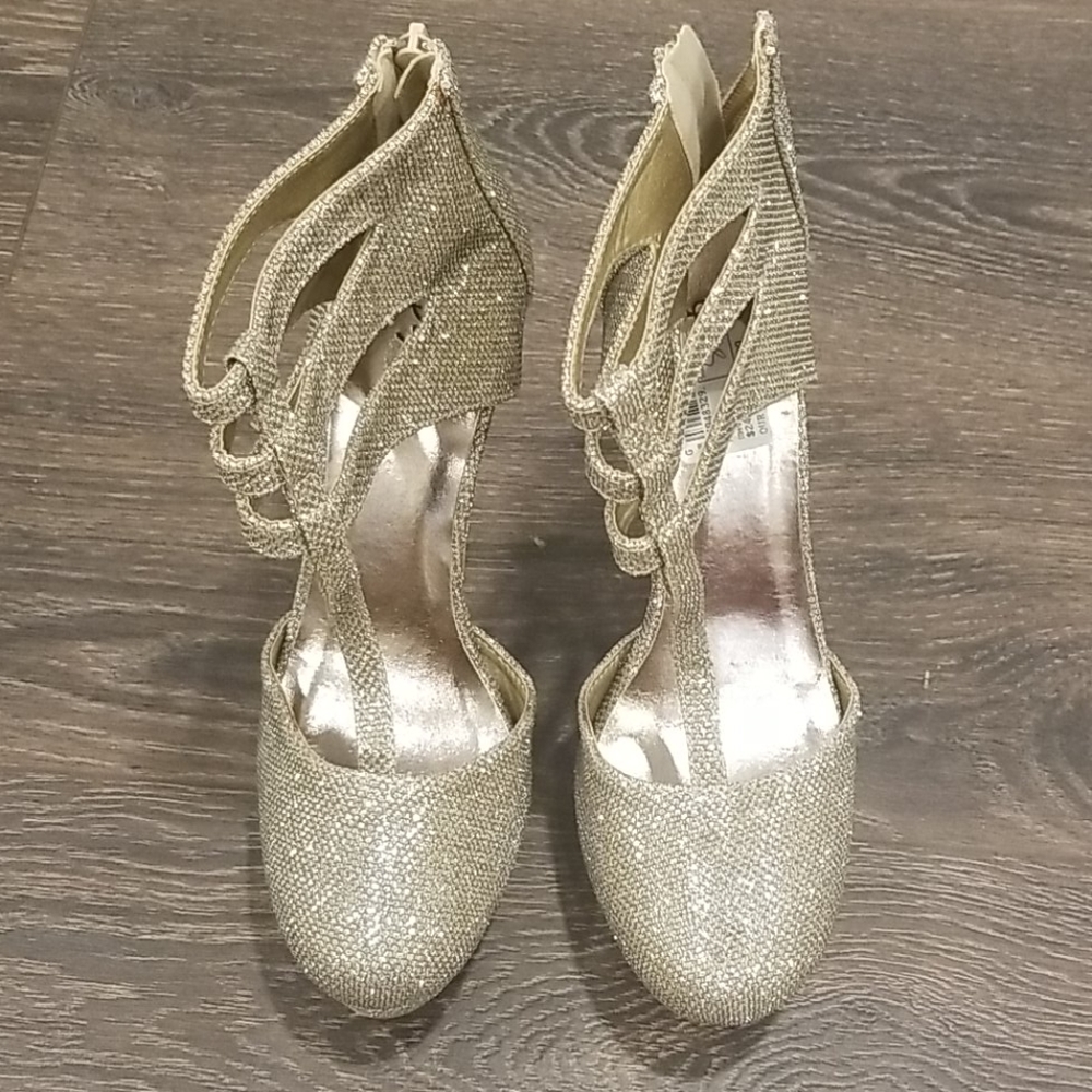 Womens shoes